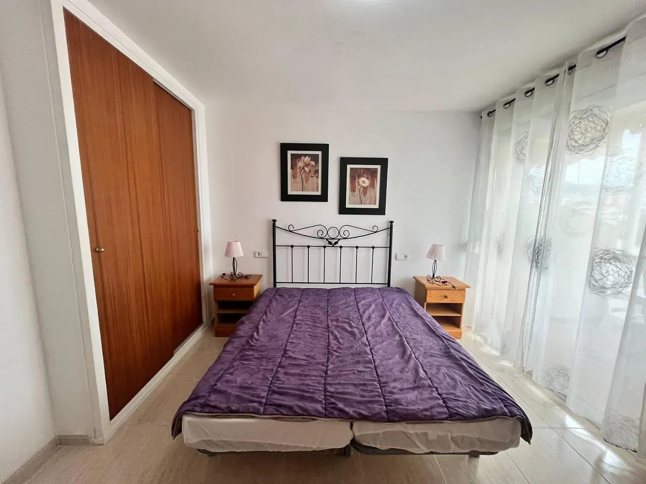 Tu Refugio Vacacional En Roses Apartment